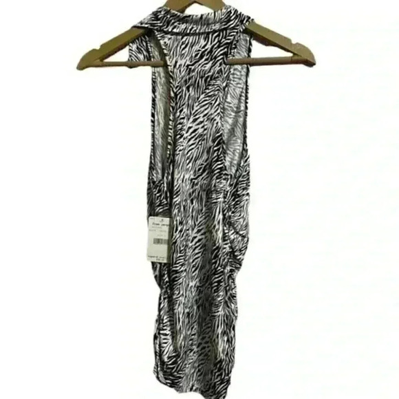 Free People Coco Tank L Black/White Zebra Striped Sleeveless Collared V-Neck NWT - Picture 8 of 8